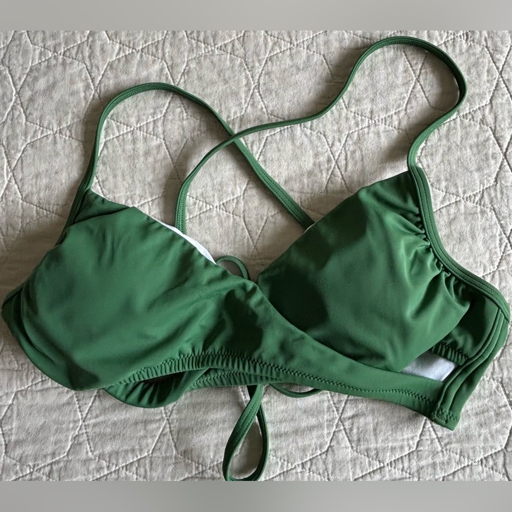 PINK Victoria's Secret 
Body Wrap Green Bikini Top